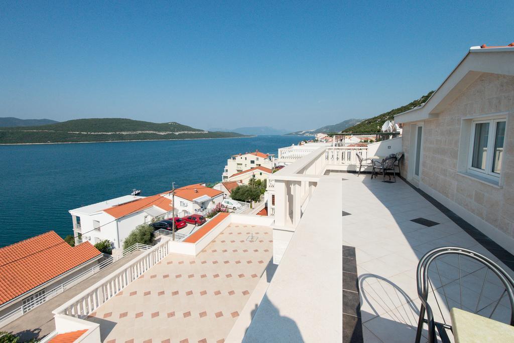 Apartments Dalmatinka Неум Екстериор снимка