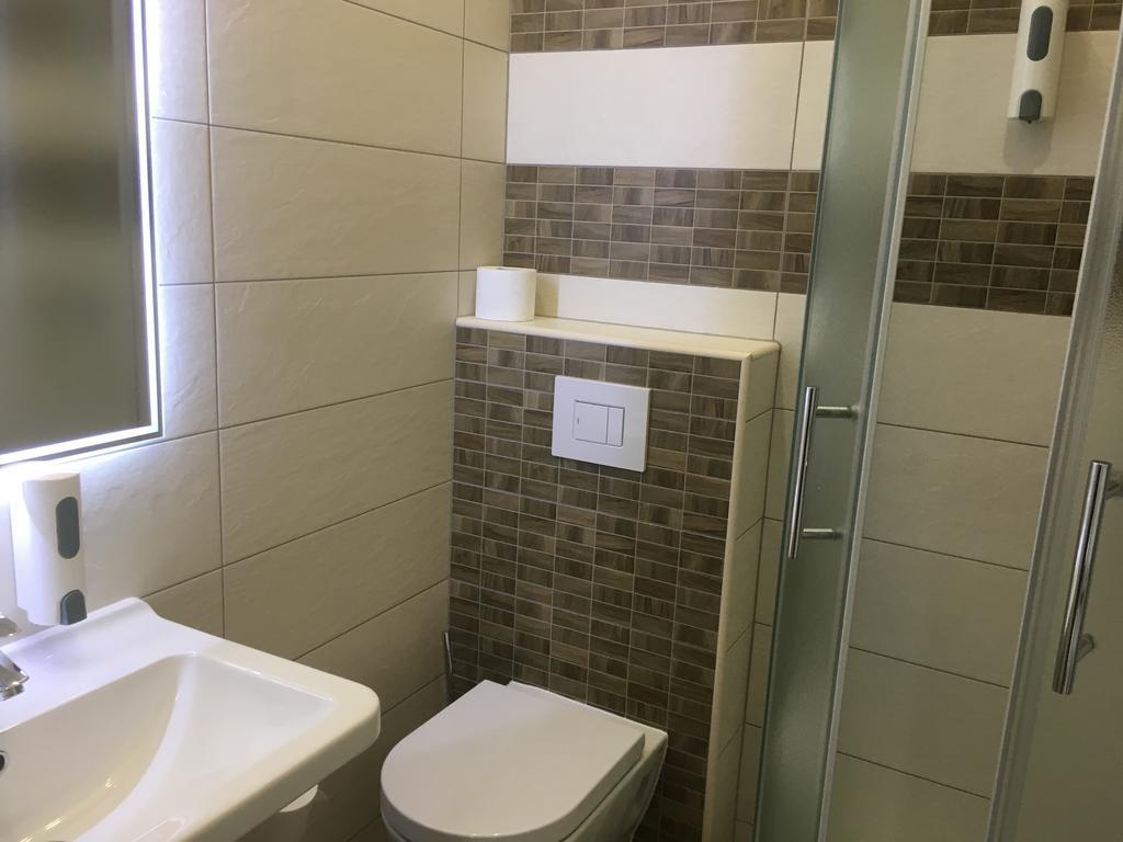 Apartments Dalmatinka Неум Екстериор снимка